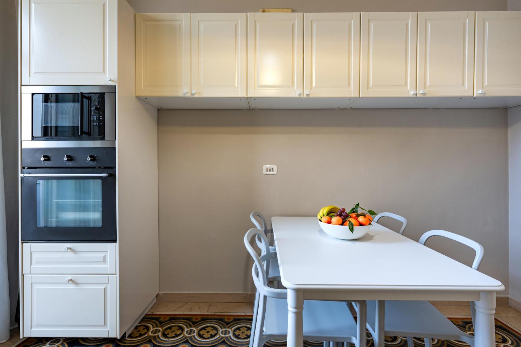 100Mq Maison Paradise - Central & Elegant Apt Μπάρι Εξωτερικό φωτογραφία