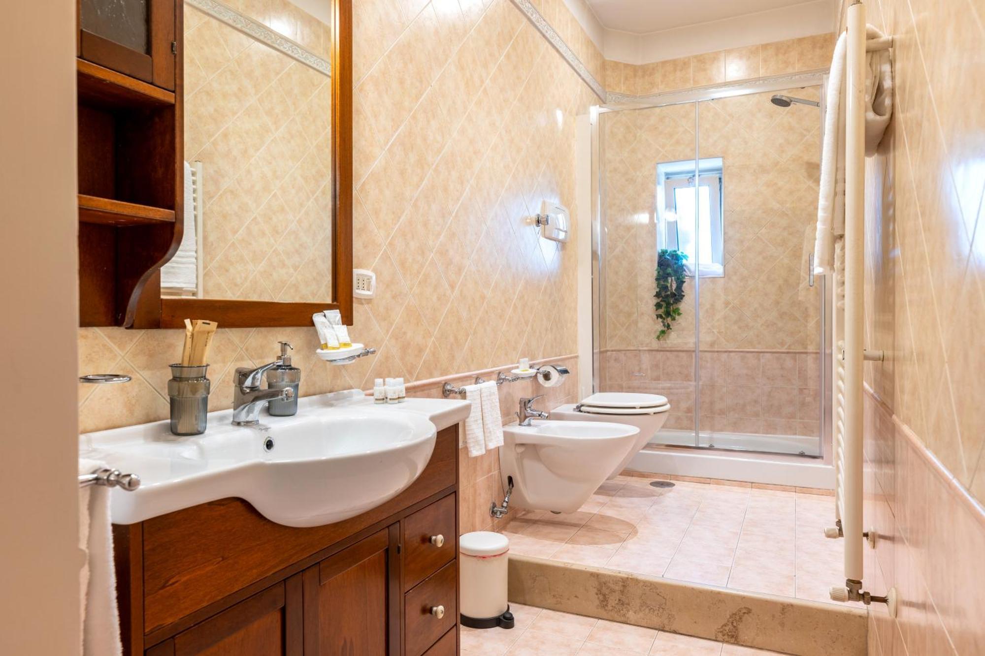 100Mq Maison Paradise - Central & Elegant Apt Μπάρι Εξωτερικό φωτογραφία
