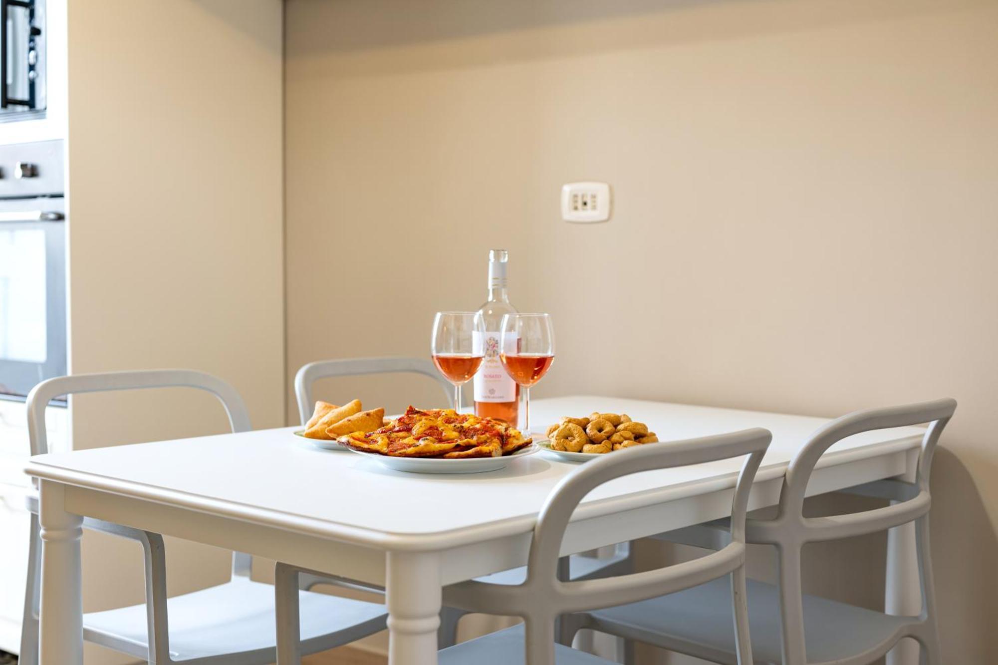 100Mq Maison Paradise - Central & Elegant Apt Μπάρι Εξωτερικό φωτογραφία