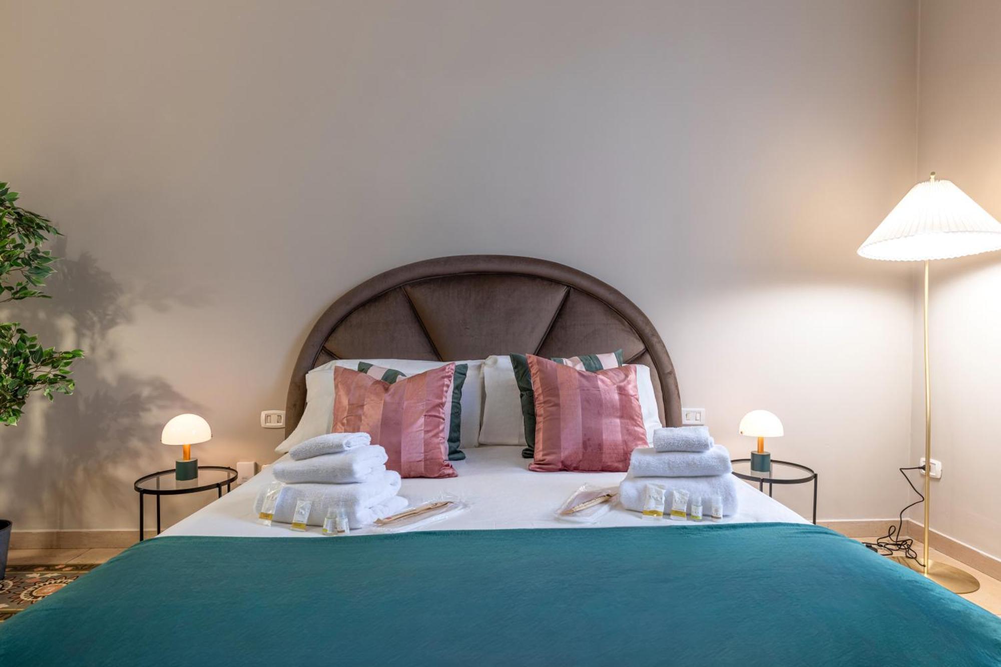 100Mq Maison Paradise - Central & Elegant Apt Μπάρι Εξωτερικό φωτογραφία